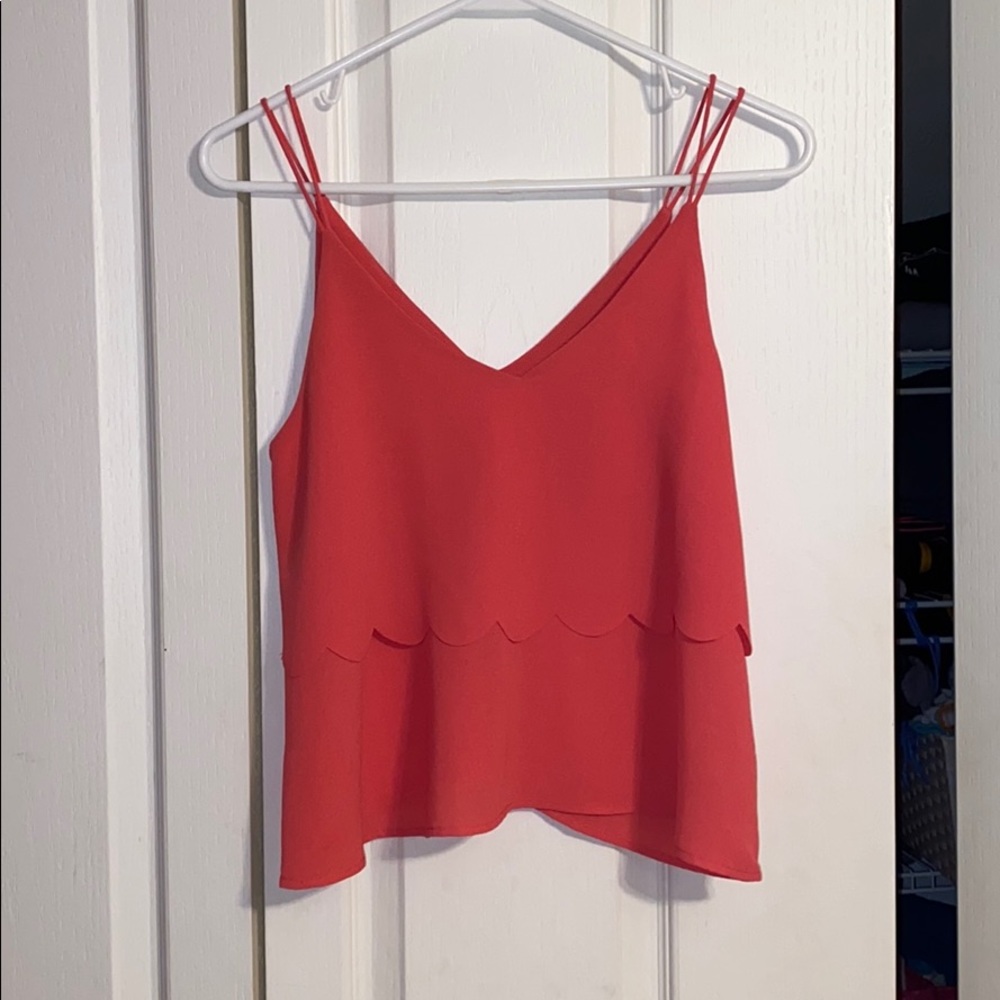 Small women’s pink top never worn